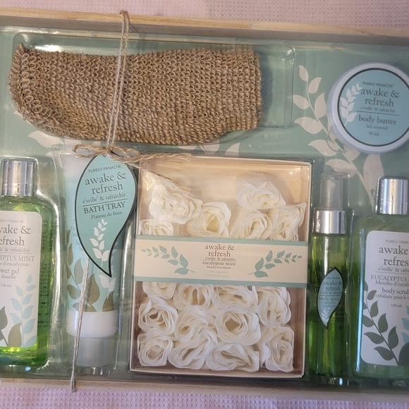 🥳 HOST PICK  🥳 PURELY PANACHE BATH GIFT SET - Picture 10 of 12